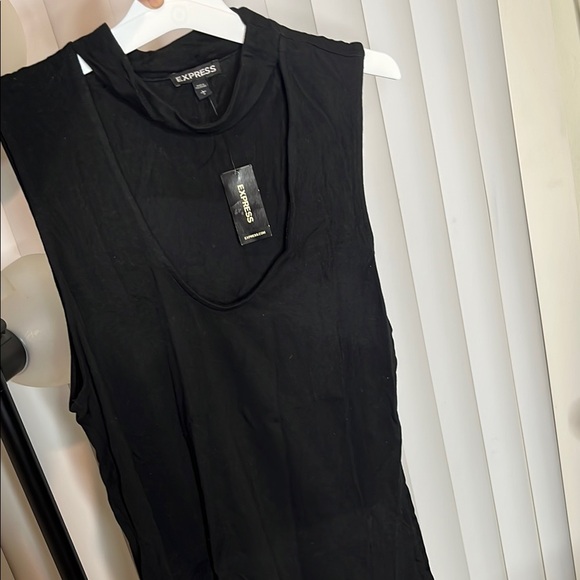 Express Black Cut Out Sleeveless Top - Picture 2 of 8
